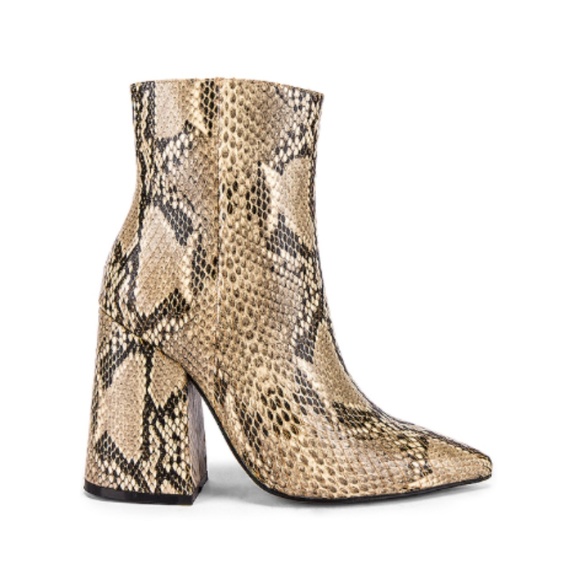 alias mae Shoes - ALIAS MAE Ahara Bootie
